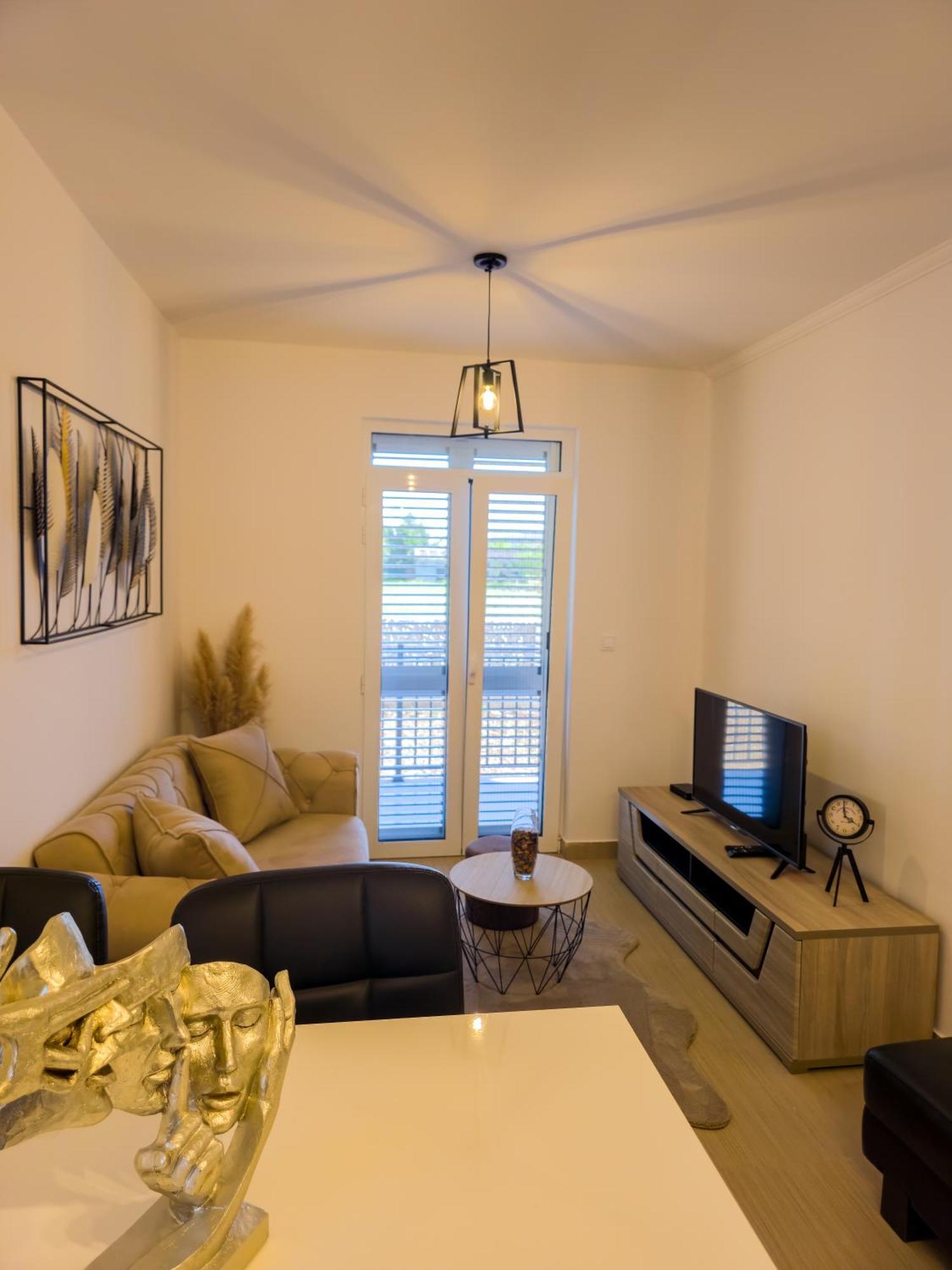 Boulevard Apartments Котор Екстер'єр фото